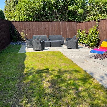 Fantastic Villa Bournemouth - Spa, Parking, Garden 外观 照片