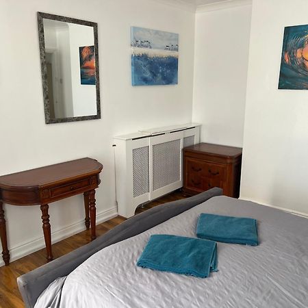 Fantastic Villa Bournemouth - Spa, Parking, Garden 外观 照片