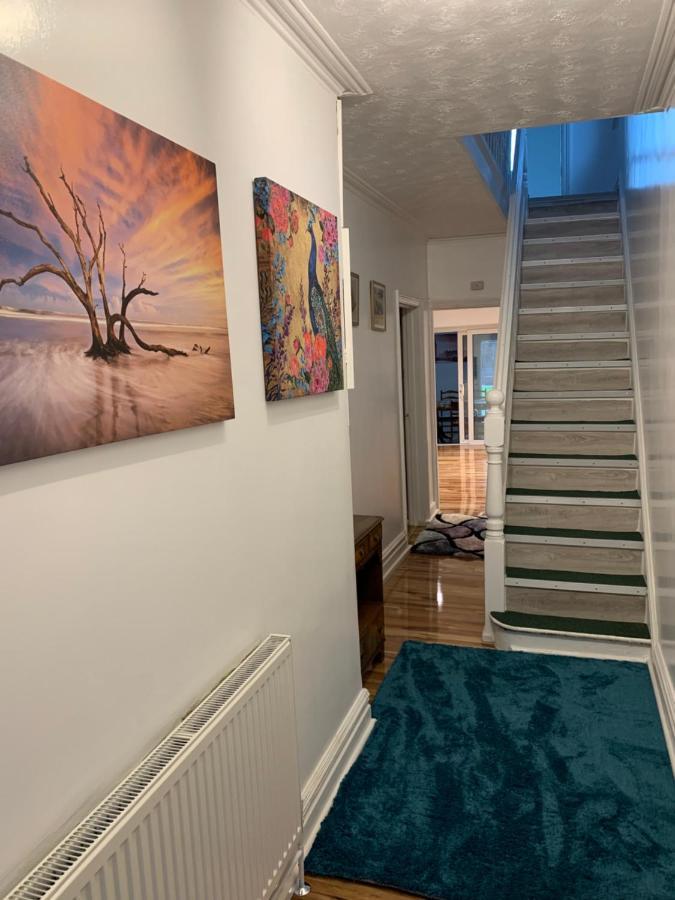 Fantastic Villa Bournemouth - Spa, Parking, Garden 外观 照片
