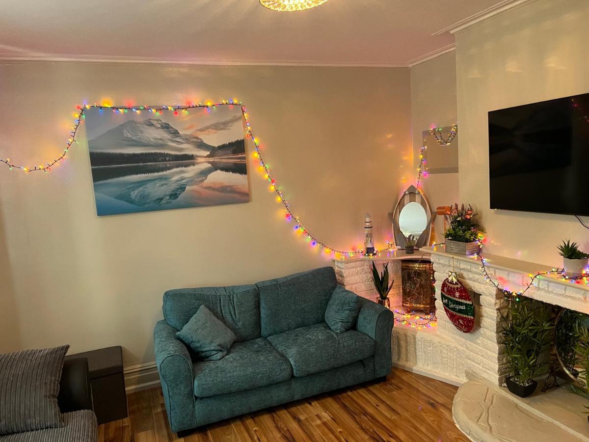 Fantastic Villa Bournemouth - Spa, Parking, Garden 外观 照片